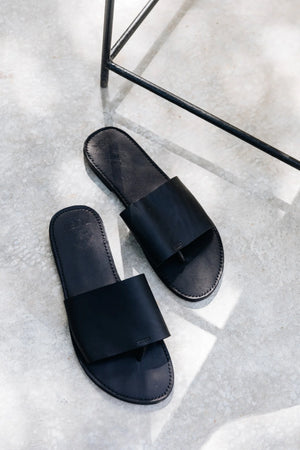 Tusk Rogue Black Sandals