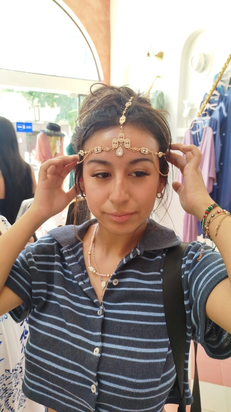 Crystal flower head piece