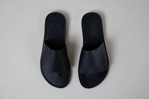 Tusk Rogue Black Sandals